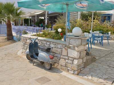 Řecko, Paros, Pláž pod penzionem Deep Blue