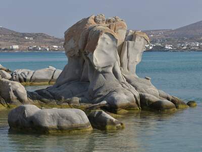 Řecko, Paros, Pláž Kolimbithrees