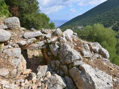 Řecko, Ithaka, Vykopávky Alakomenes