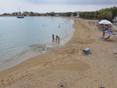 Řecko, Paros, Pláž pod penzionem Deep Blue