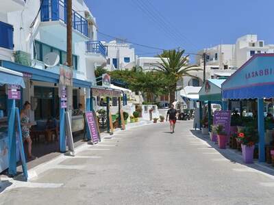 Řecko, Naxos, Letovisko Apollonas