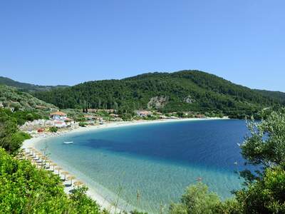 Řecko, Skopelos, Pláž Panormos, Pravá strana