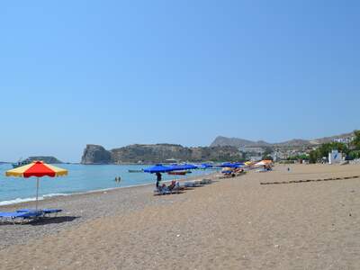 Řecko, Rhodos, Pláž v letovisku Stegna