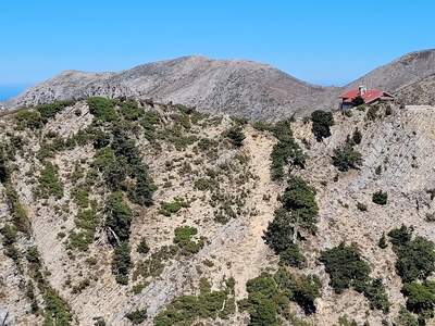 Kallegri , Horská chata nad Samarii. Nástupní místo při přechodu Bílých hor.