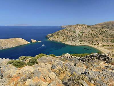 Syros - Varvarousa beach