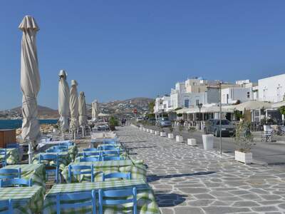 Řecko, Paros, Letovisko Parikia