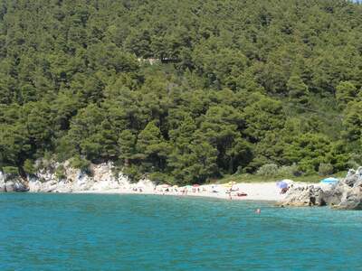 Řecko, Skopelos, Pláž Kastani, před Mammamia