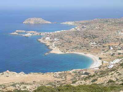 Řecko, Karpathos, Pohled na pláže v letovisku Lefkos