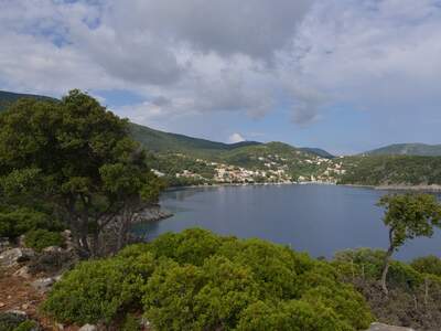 Řecko, Ithaka, Kioni- cesta k mlýnům