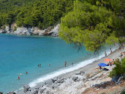 Řecko, Skopelos, Pláž Kastani, po Mammamia