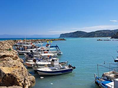 Korfu přístav Agios Stefanos