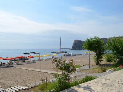 Řecko, Rhodos, Pláž v letovisku Stegna