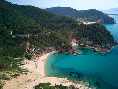 Pláž Mikros aselinos