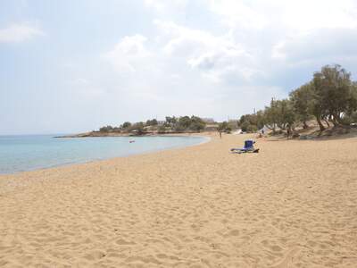 Řecko, Paros, Pláž pod penzionem Deep Blue