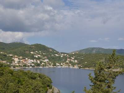 Řecko, Ithaka, Kioni- cesta k mlýnům