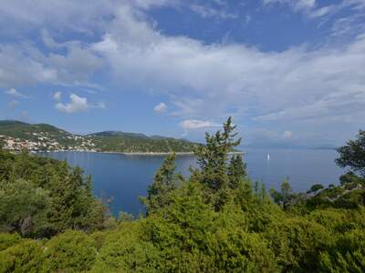 Řecko, Ithaka, Kioni- cesta k mlýnům