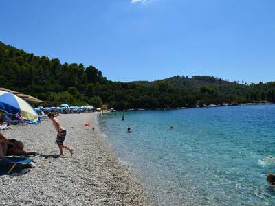 Řecko, Skopelos, pláž Panormos, Levá strana