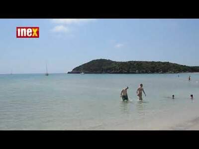 Ammoudia je malé ospalé letovisko s dlouhou písečnou pláží, které se k životu probouzí hlavně o víkendech, kdy se sem sjíždějí ...