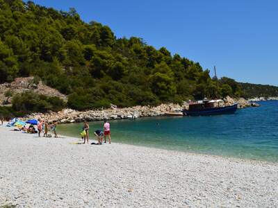 Řecko, Alonissos, Pláž Lefkos Gialos