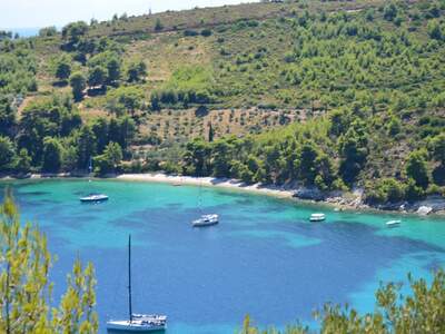 Řecko, Alonissos, Pláž Tzortzi Gialos