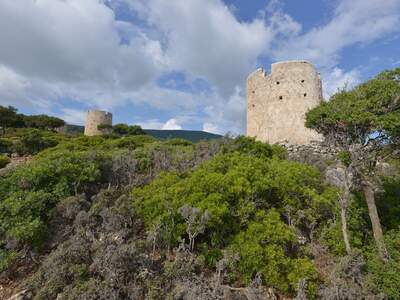 Řecko, Ithaka, Kioni- cesta k mlýnům