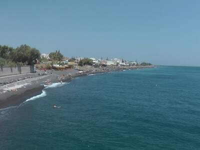 Řecko, Santorini, Pláž v letovisku Kamari