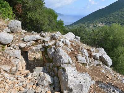 Řecko, Ithaka, Vykopávky Alakomenes