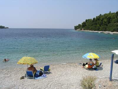 Řecko, Skopelos, Pláž Panormos, Pravá strana