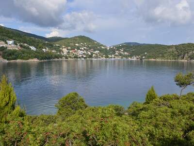 Řecko, Ithaka, Kioni- cesta k mlýnům