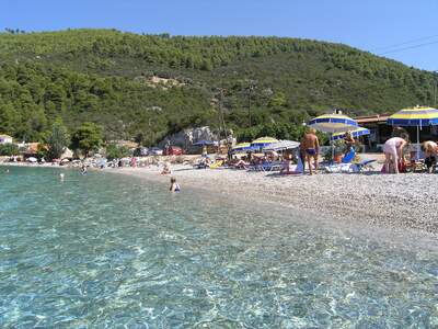 Řecko, Skopelos, Pláž Panormos, Pravá strana