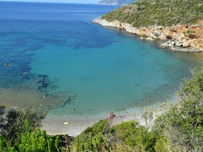 Pláž Mikri Mourtia