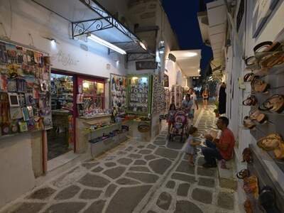 Řecko, Paros, Letovisko Parikia