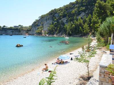 Řecko, Alonissos, Pláž Patitiri