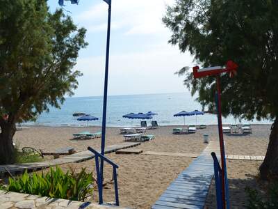 Řecko, Rhodos, Pláž v letovisku Stegna