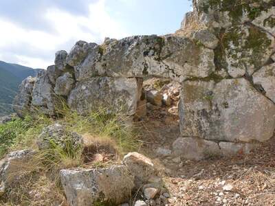 Řecko, Ithaka, Vykopávky Alakomenes