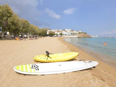 Řecko, Paros, Pláž pod penzionem Deep Blue