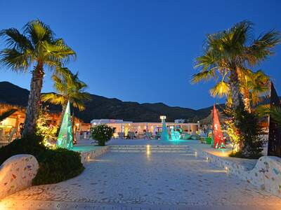 Řecko, Ios, Mylopotas