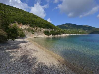 Řecko, Ithaka, Pláž Schinari, Blíž ke Kioni