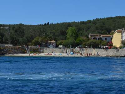 Řecko, Paxos, Pláž u ubytování Faros