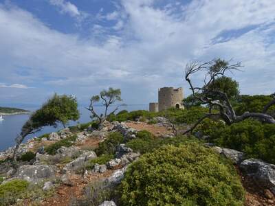 Řecko, Ithaka, Kioni- cesta k mlýnům