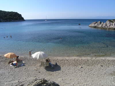 Řecko, Skopelos, pláž Stafilos