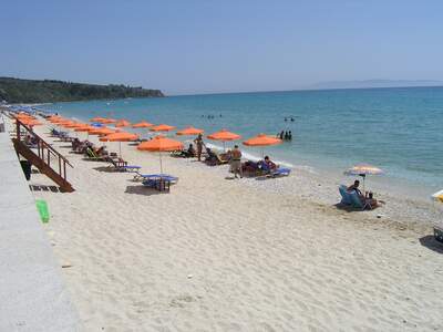 Řecko, Kefalonie, Pláž v letovisku Lourdas