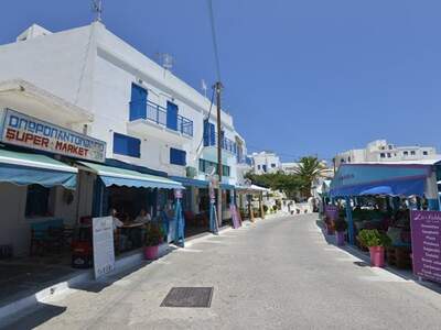 Řecko, Naxos, Letovisko Apollonas