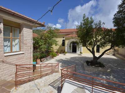 Řecko, Ithaka, Klášter Kathara