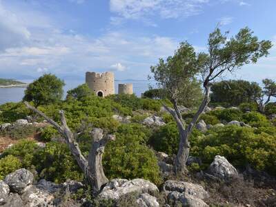 Řecko, Ithaka, Kioni- cesta k mlýnům