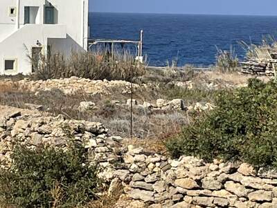 Výhled z přízemí studia Anna ,  pro představu vzdálenosti od moře