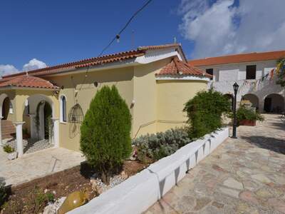 Řecko, Ithaka, Klášter Kathara