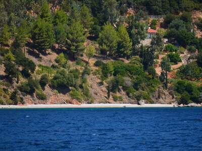 Řecko, Alonissos, Pláž Kaliva Stamatiu