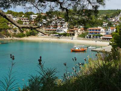 Pláž Rousoum Gialos