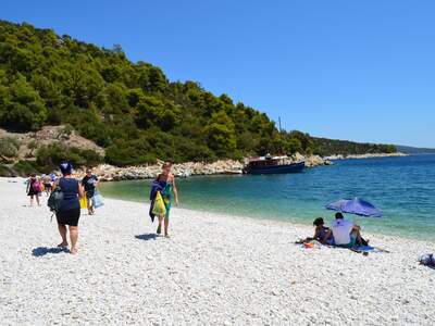 Řecko, Alonissos, Pláž Lefkos Gialos